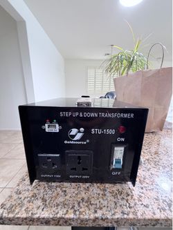 Goldsource STU-1500 Step Up & Down Transformer