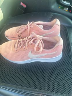 Nike Women's Pink Sneakers