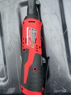 Milwaukee m12 3/8” ratchet