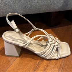 NEW Marc Fisher Strappy Block Heel Sandals — Size 9M — Nude/Beige