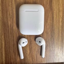 Apple AirPods (2nd Gen)