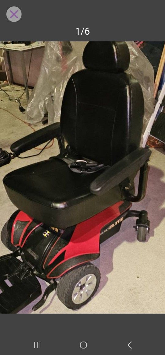 Jazzy Elite Powerchair 