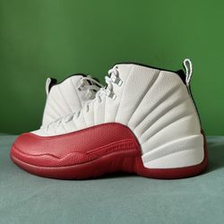 Nike Air Jordan 12 Cherry Size 10.5