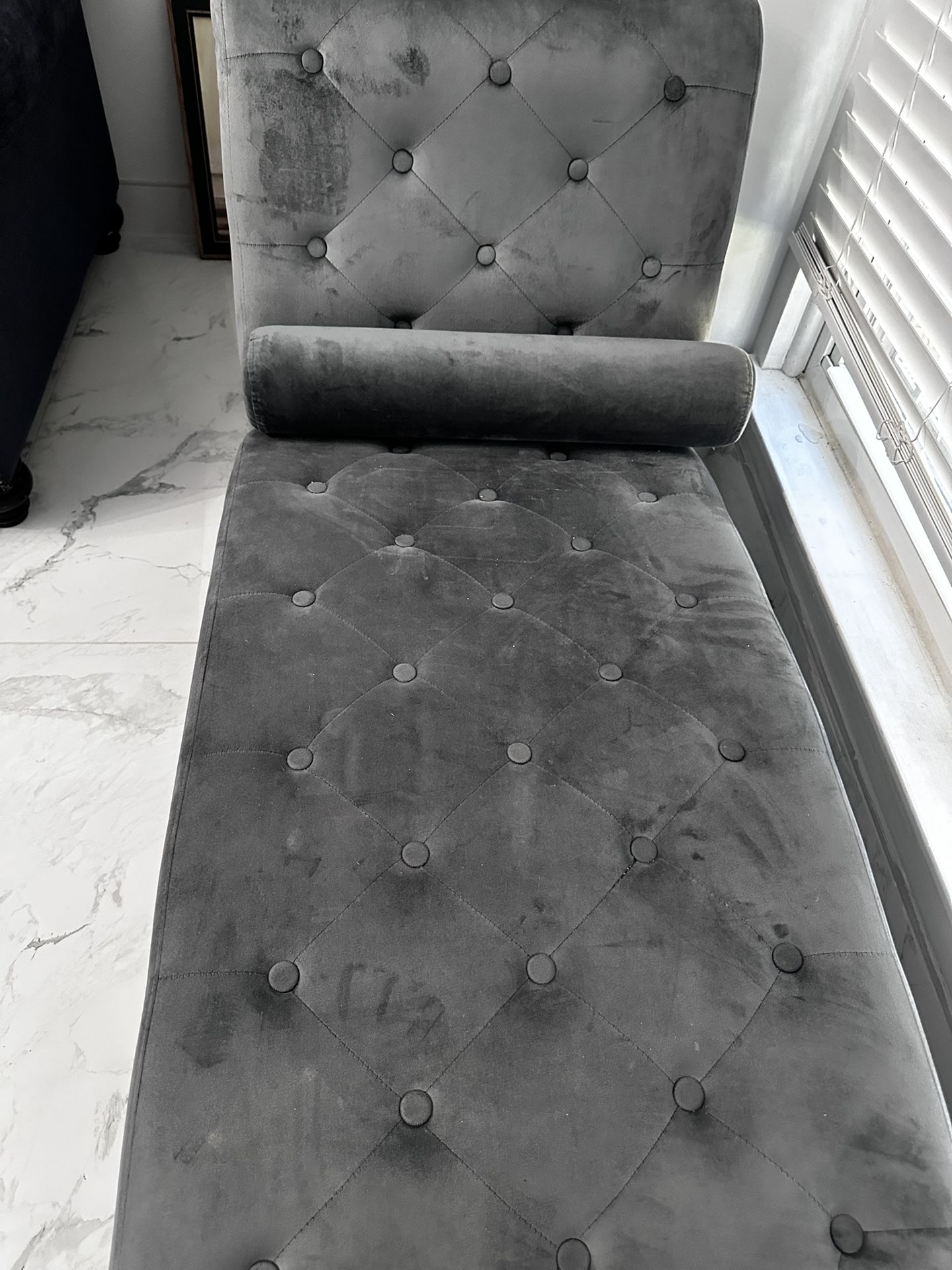 Chaise For Sale In Gray Color