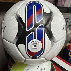 Puma soccer Ball pro size 5