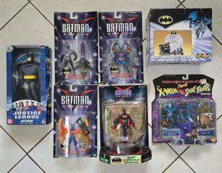 Batman Beyond Action Figures Street Fighter Apocalypse X-Men Comics Marvel DC