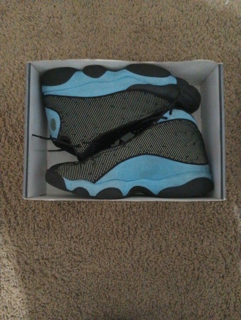 Jordan 13 University Blue