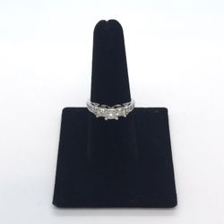 New 10k Solid White Gold Diamond Ring 