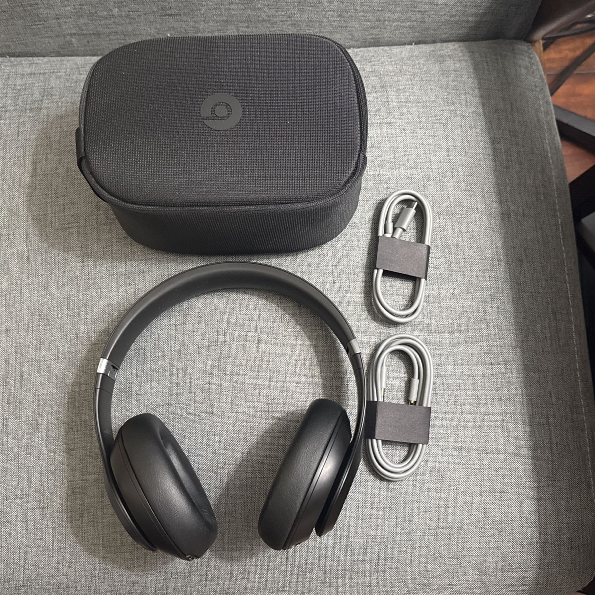 Beats Studio Pro Wireless (Black)