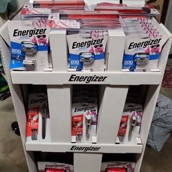 Energizer Headlamp, Flashlight  And Lantern Box