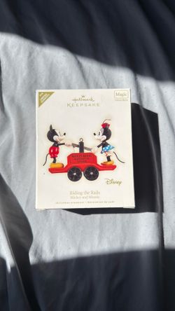2008 Hallmark Keepsake “Riding the Rails” Mickey & Minnie ornament limited quantity