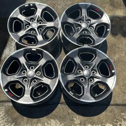Full Set Of Jeep Wheels 17 Inch. 