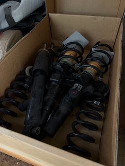 OEM 2022 Toyota GR Supra 3.0 AUTO Complete Adaptive Suspension – 5K Miles