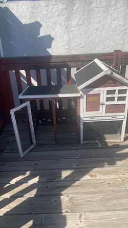 Outdoor Wooden Rabbit Hutch with Run
