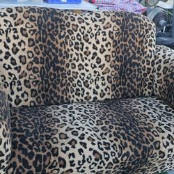 Keet Roundy Faux Fur Children's Sofa, Leopard