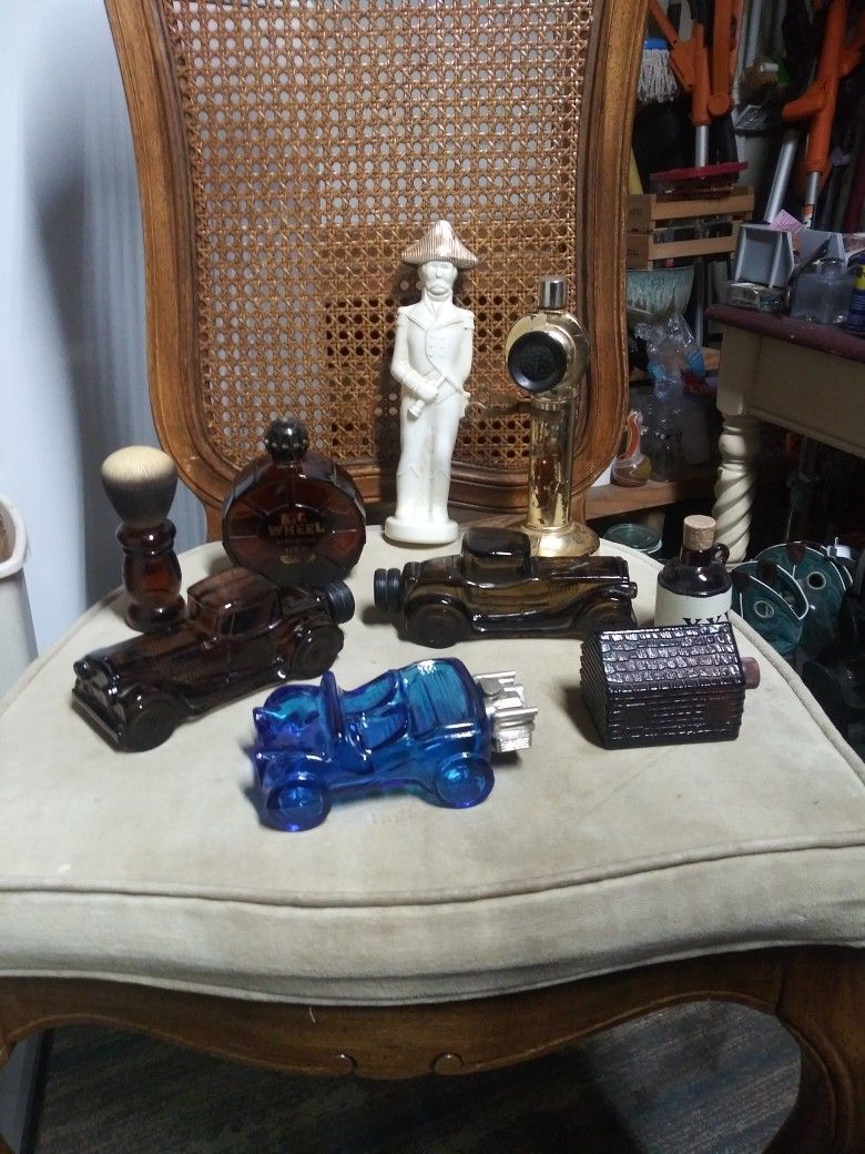 Vintage Avon And Old Spice After Shave Lotion Glass Bottles