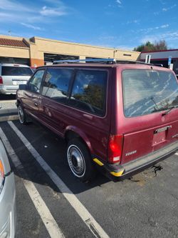 1990 Dodge Caravan