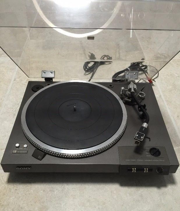 Sony PS X6 Turntable with AT155 cart
