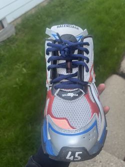 balenciaga runners
