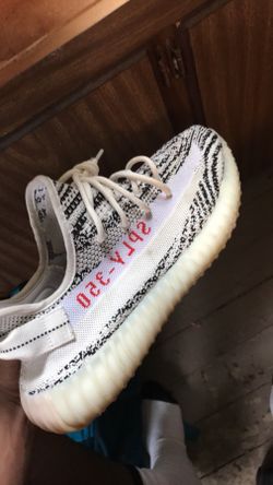 Yeezy Zebra size 11.5