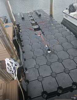 2021 Jet Dock Black