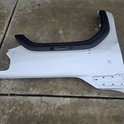 Used 2024 GMC Sierra 3500 HD Passenger Side Front Fender - White OEM - Damage Near Door/Wheel Arch - Repairable