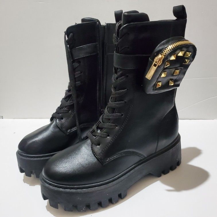 Women's boots Size 8
