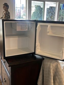 Mini Fridge
