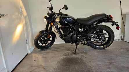 2023 Royal Enfield Hunter 350 | Only 1,067 Miles | New Battery | Like New