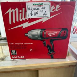 Milwaukee Impact Wrench 