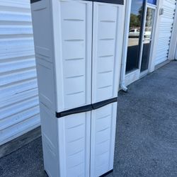 Delivery Available! Resin Plastic Adjustable Shelf Garden Patio Garage Storage Cabinet! Good condition, sturdy.  26x18x69.5in