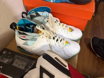Air Jordan Low-Top Sneakers White Teal Yellow