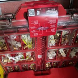 Milwaukee Packout 48-22-8431  11 compartment