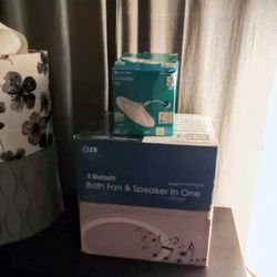 3 Led Energy Efficient Lights & Bluetooth Sound System --$35 obo