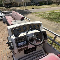 1994 24’ Suntoon $3500