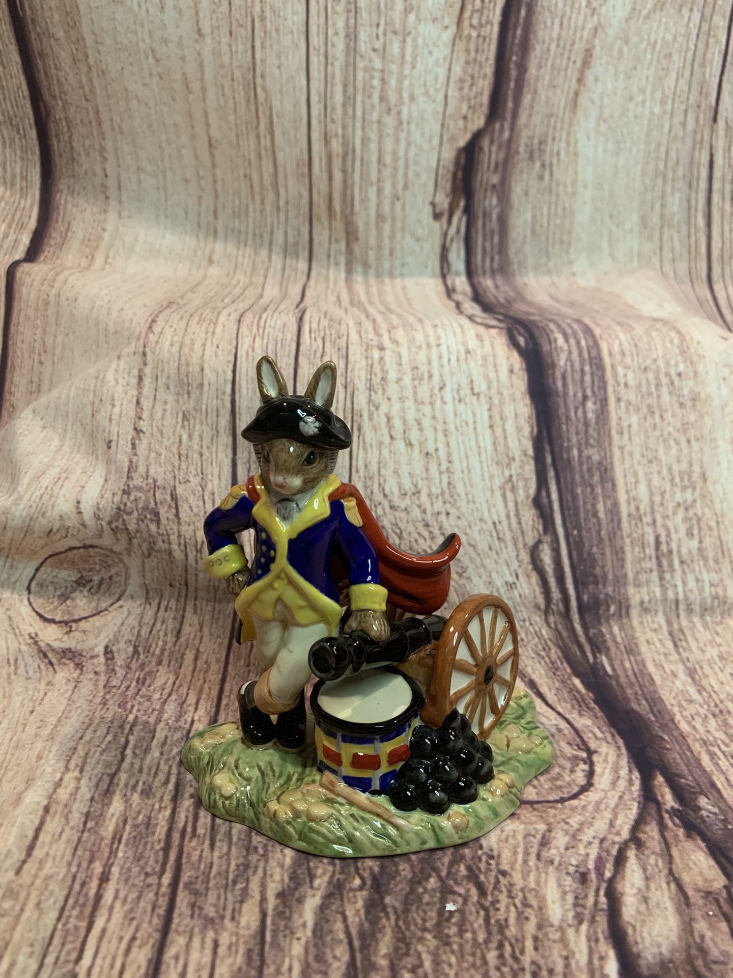 Royal Doulton Bunnykins "George Washington" DB-367 Limited Edition