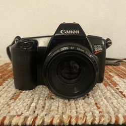 Canon EOS Rebel 50mm Film Camera. WORKS!