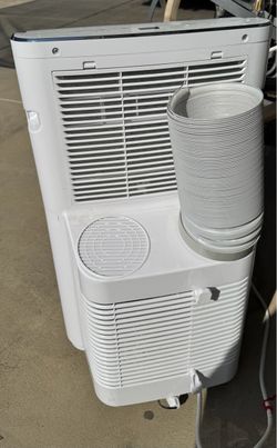 Portable 3-in-1 air conditioner with cooling, dehumidifier, and fan modes.