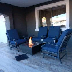 Beautiful Patio Furniture Never Used 