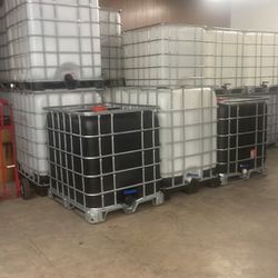 275 Gallon Water Totes With Cage. Food Grade. Cleaned.