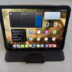 iPad Pro 11 Inch Gen 3 (2021) 256gb - With Apple Pencil Gen 2