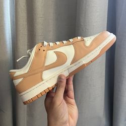 Nike Dunk “HARVEST MOON” Size 9 (M)