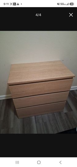 Dresser