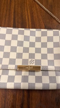 Clutch purse