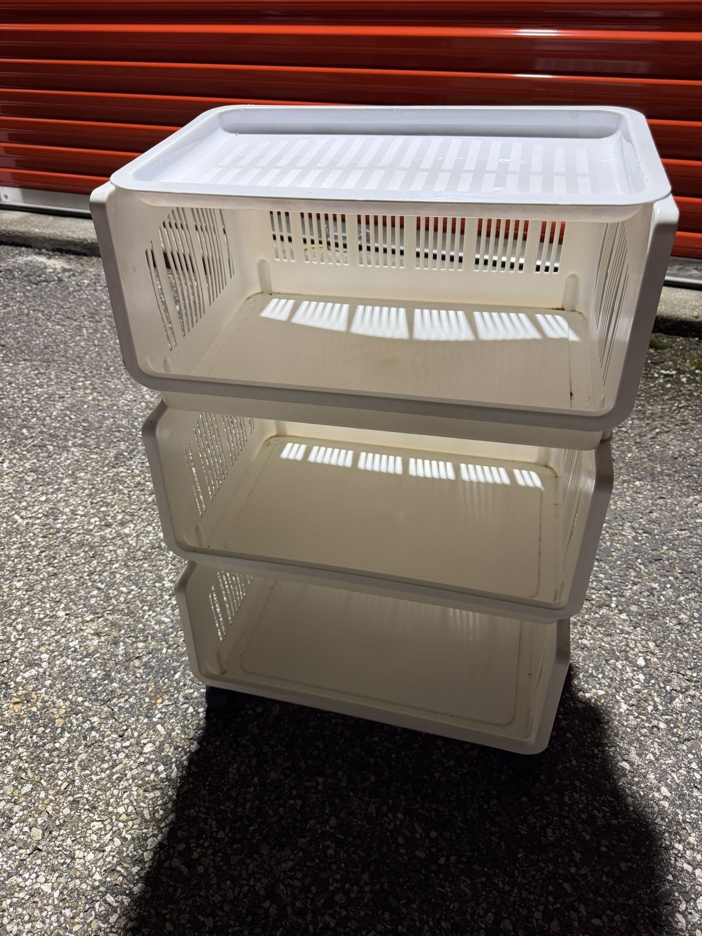 roll around 3 tier cart handy for storage