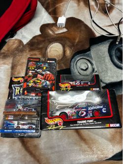 5 sets of nascar