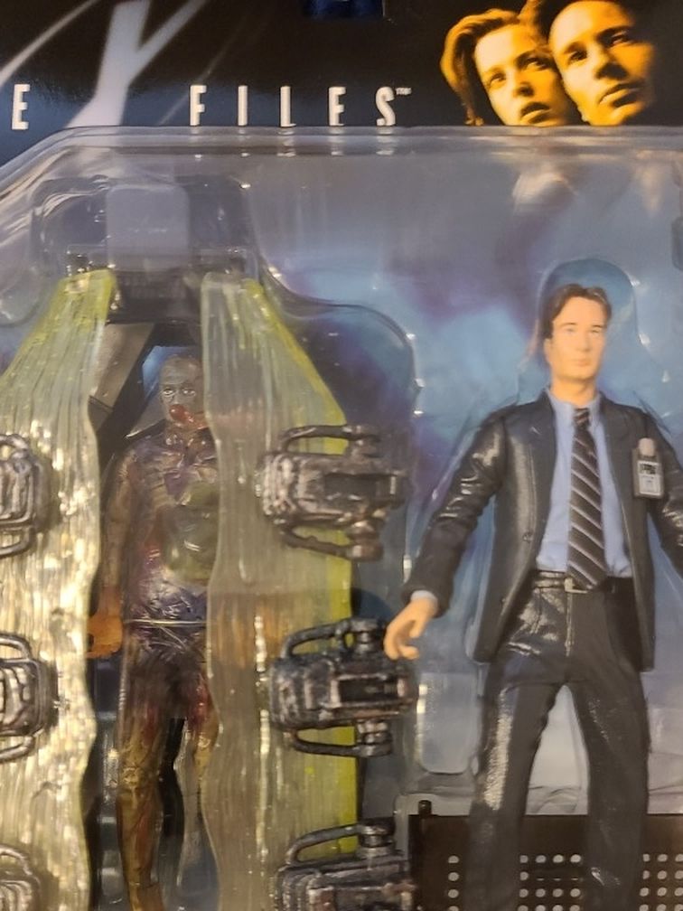 X FILES
