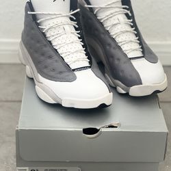 Jordan Retro 13 ‘ Atmosphere Grey’