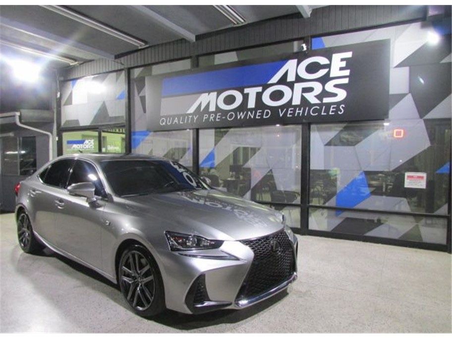 2020 Lexus IS