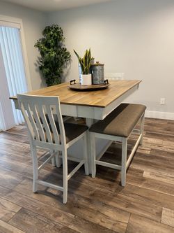 Modern Farmhouse Kitchen Table